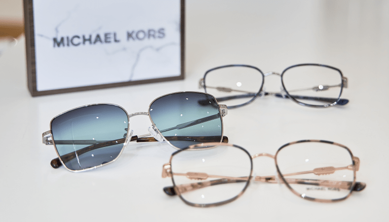 Gafas de sol y graduadas de la colección de Michael Kors